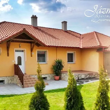 Jazmin Apartmanhaz *